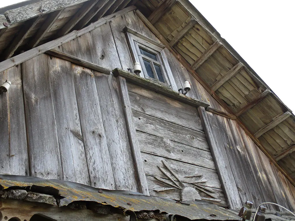 упрыгожванне беларускіх хат, ліштвы, дах упрыгожванне беларускіх хат, ліштвы, дах