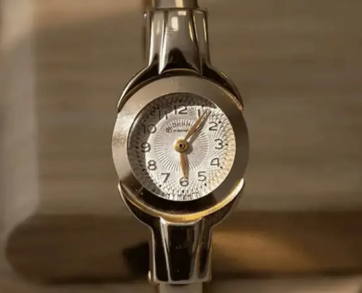 гадзіннік зара, беларускія гадзіннікі, гадзіннікі луч