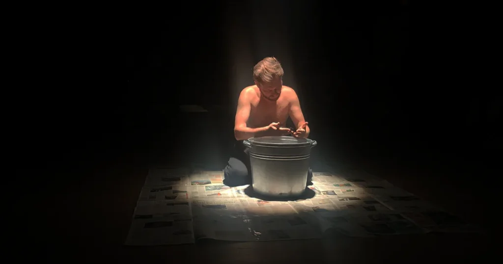 «Хто я?» і «Дзе я?»: як жыве беларускі незалежны тэатр у выгнанні